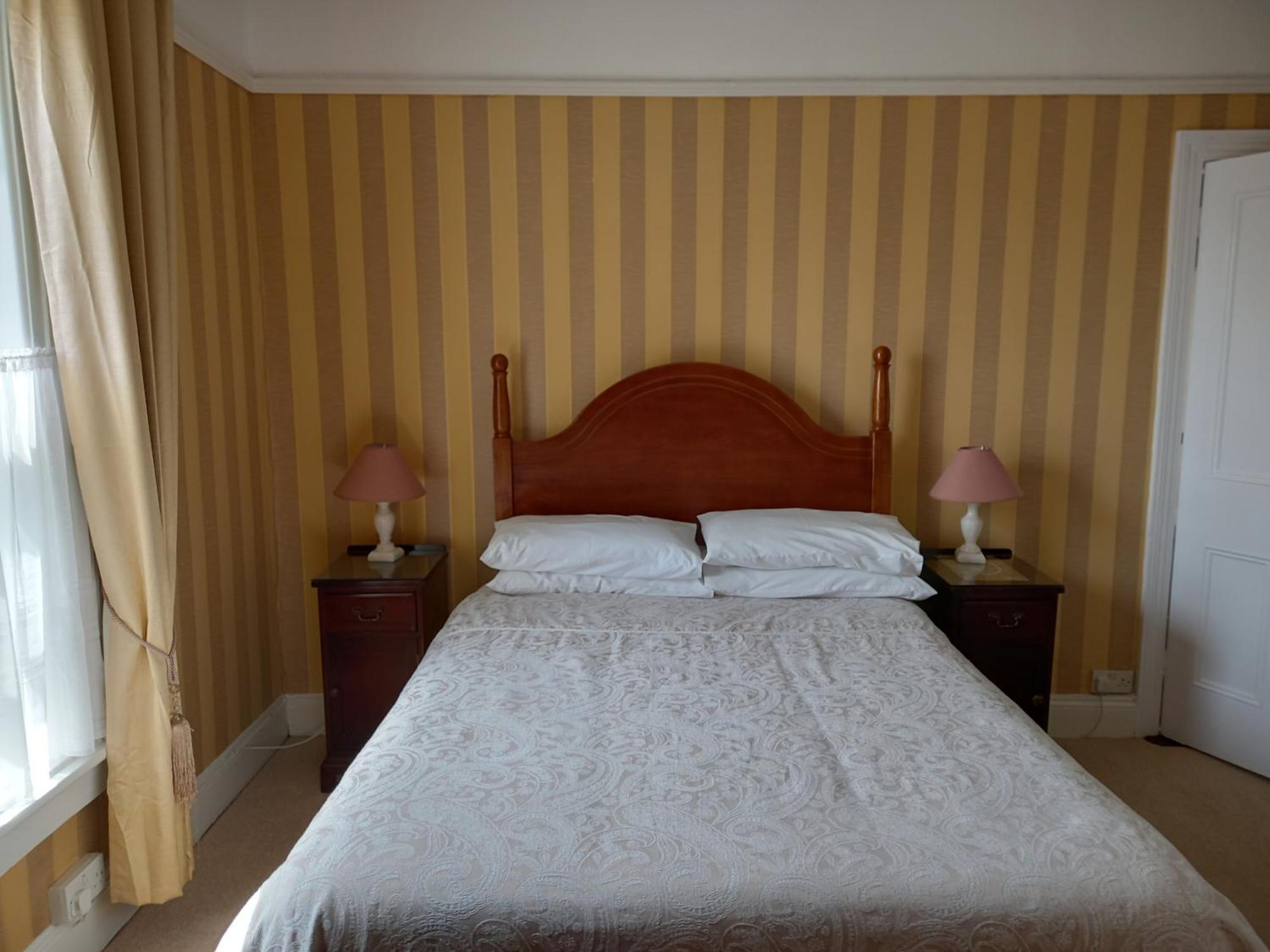 Carraig Rua Bed & Breakfast Kilkenny Exterior photo